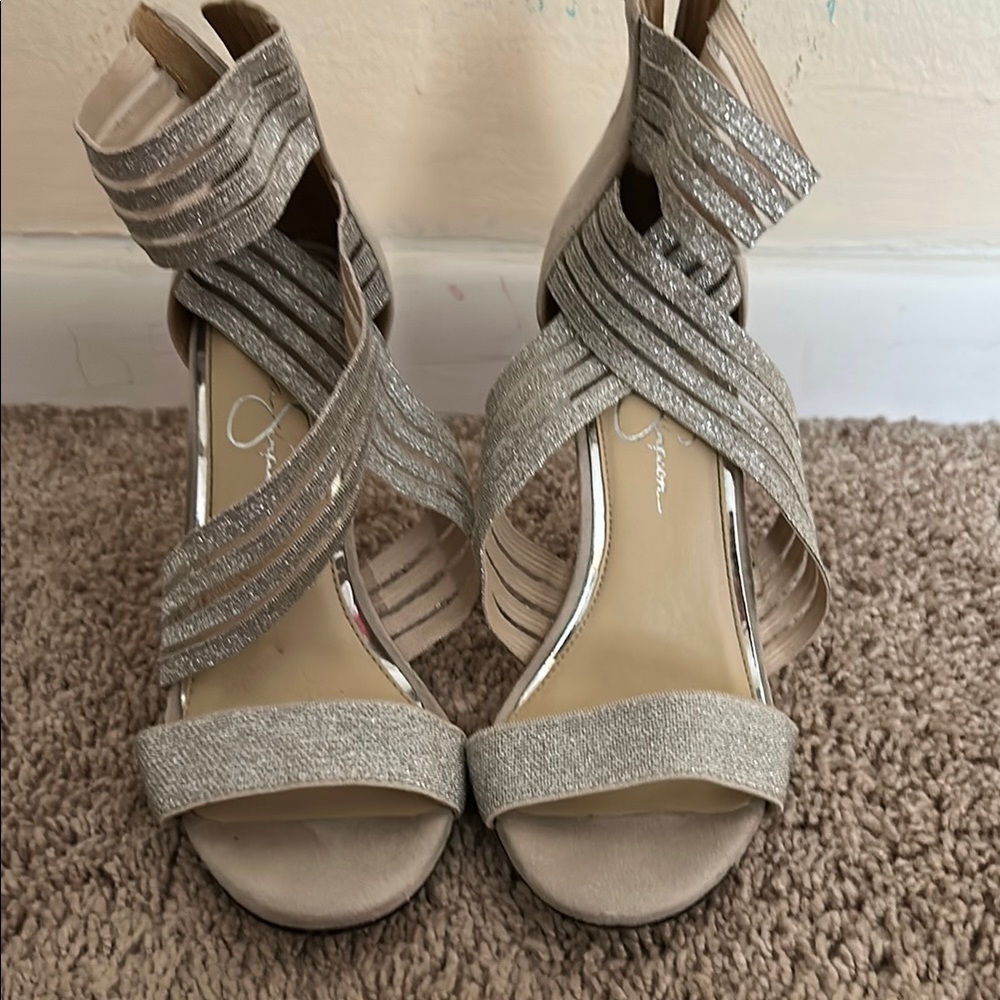 Elegant Silver Strappy Women's Sandals
